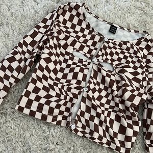New checkered slit crop top
